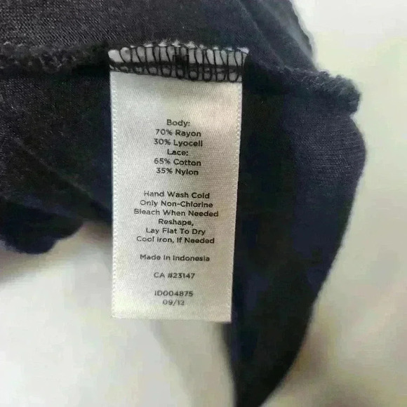 Talbots women's black lace sleeveless blouse size large - Picture 7 of 7